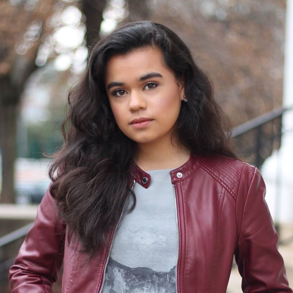 Meet your Posher, Isa